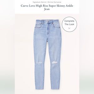 Abercrombie Curve Love Super Skinny Ankle High Rise 8 Short